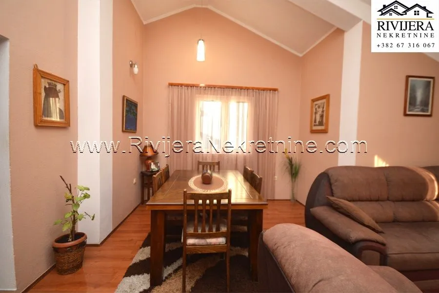 Sale, house, 340m², Centar, Tivat