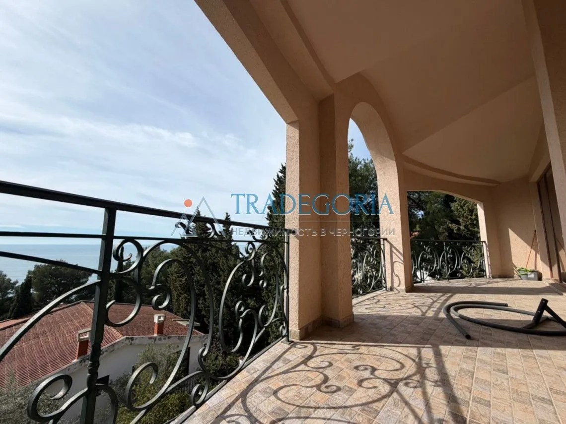 Sale, house, 400m², Bar, Crna Gora