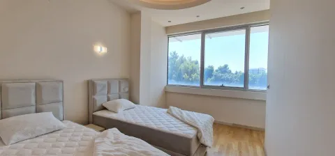 Izdavanje, dvosoban stan, 112m², Budva, Crna Gora - image 10
