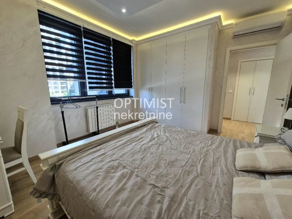 Rent, two bedroom apartment, 54m², Savski Venac, Beograd