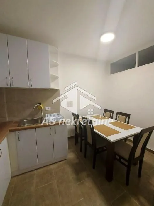 Rent, apartment, 62m², Slavija, Vračar Sve Podlokacije