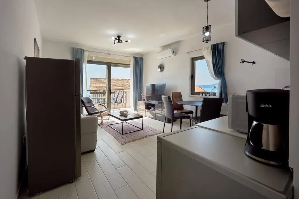 Prodaja, trosoban stan, 55m², Pržno, Budva