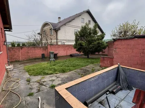 Sale, house, 150m², Surčin, Beograd - image 16