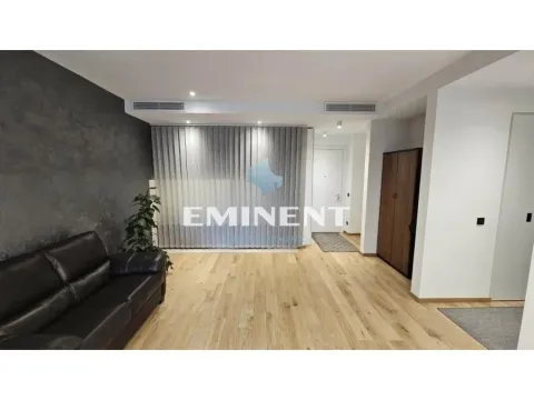 Izdavanje, stan, 80m², Stari Grad, Beograd