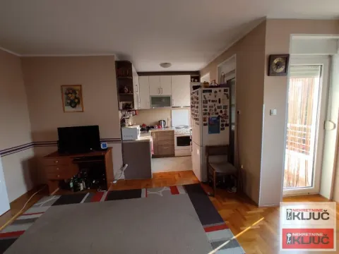 Sale, three bedroom apartment, 70m², Telep, Novi Sad Sve Podlokacije - image 5