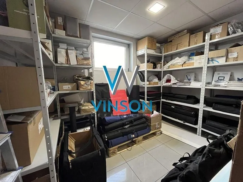 Sale, office space, 305m², Centar, Novi Sad