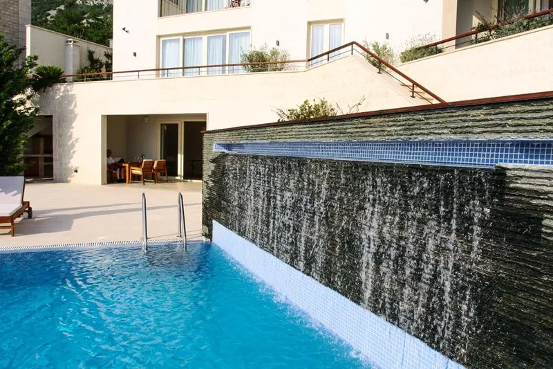 Sale, house, 600m², Blizikuće, Budva