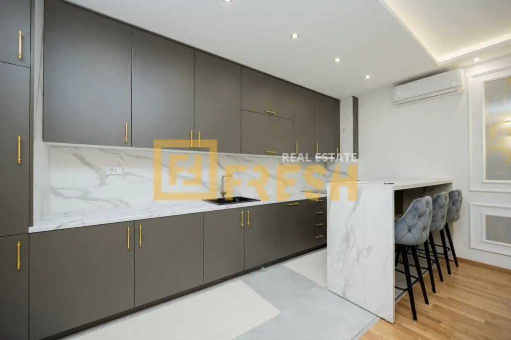 Rent, three bedroom apartment, 100m², Stara Varoš, Podgorica