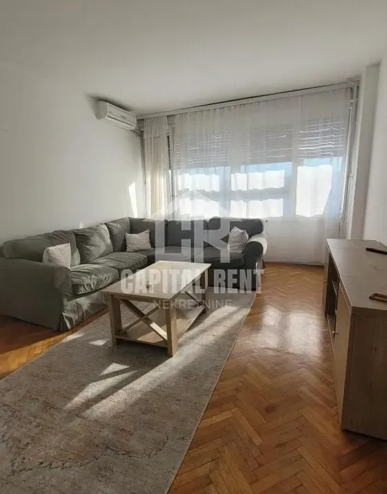 Izdavanje, dvosoban stan, 51m², Kalenić Pijaca, Vračar Sve Podlokacije