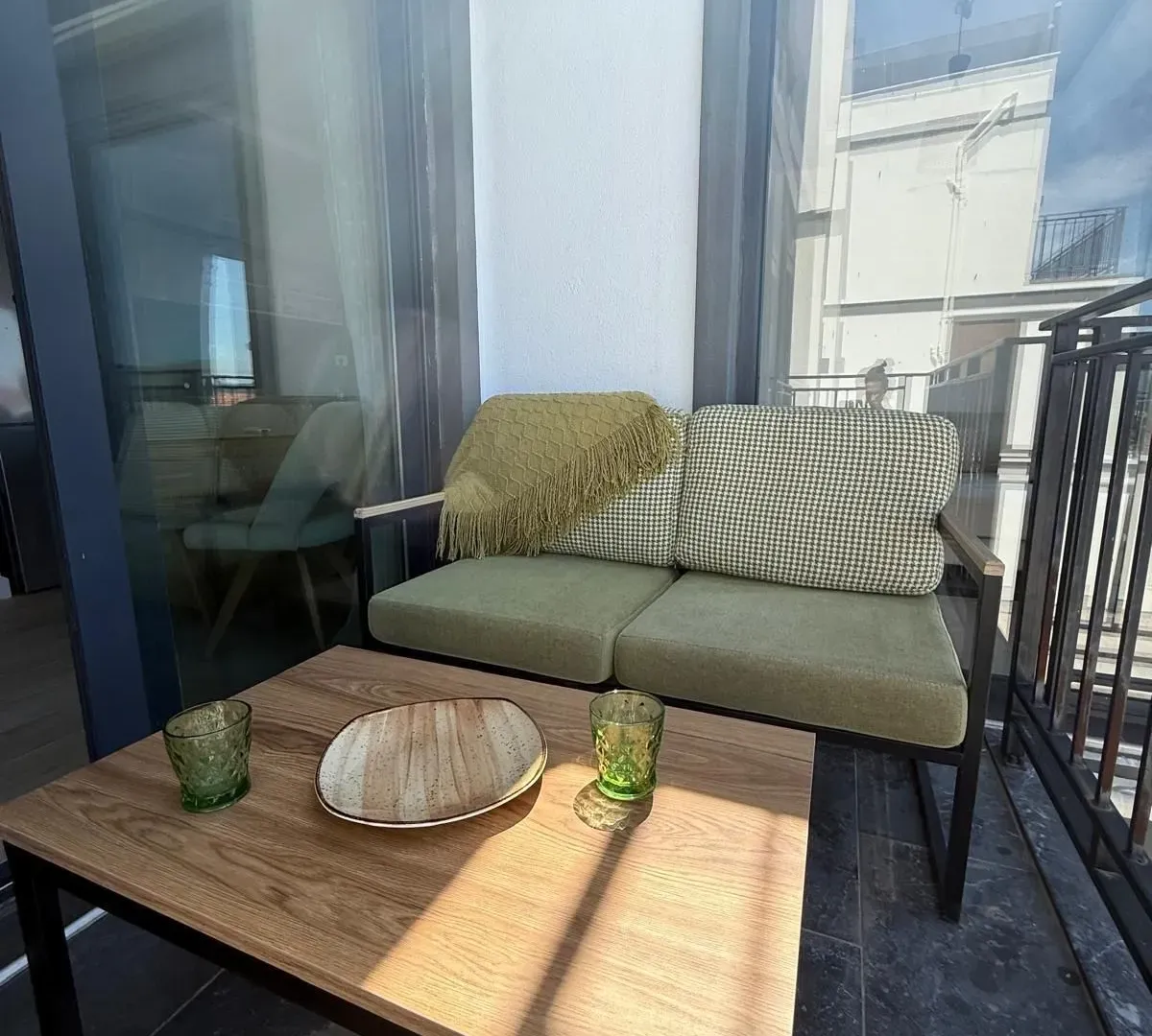 Prodaja, dvosoban stan, 70m², Kava, Tivat