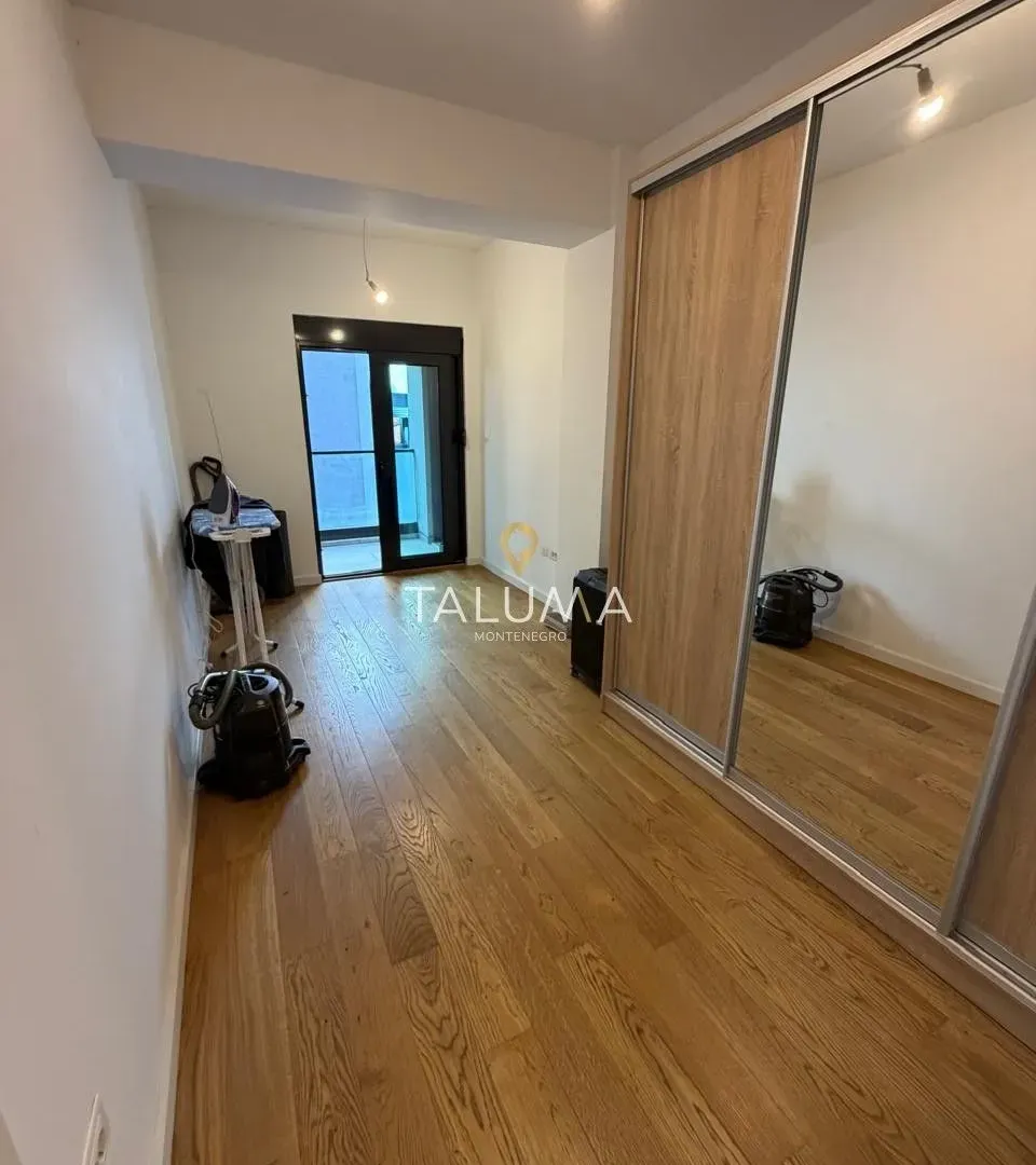 Sale, two bedroom apartment, 78m², Centar, Podgorica