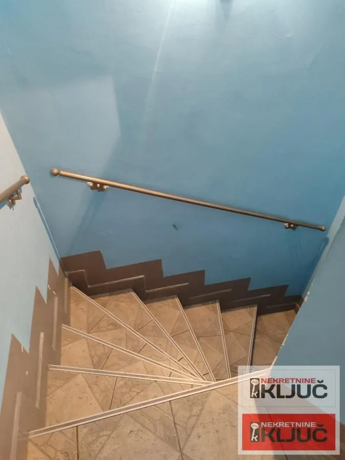 Prodaja, dvosoban stan, 32m², Podbara, Novi Sad Sve Podlokacije