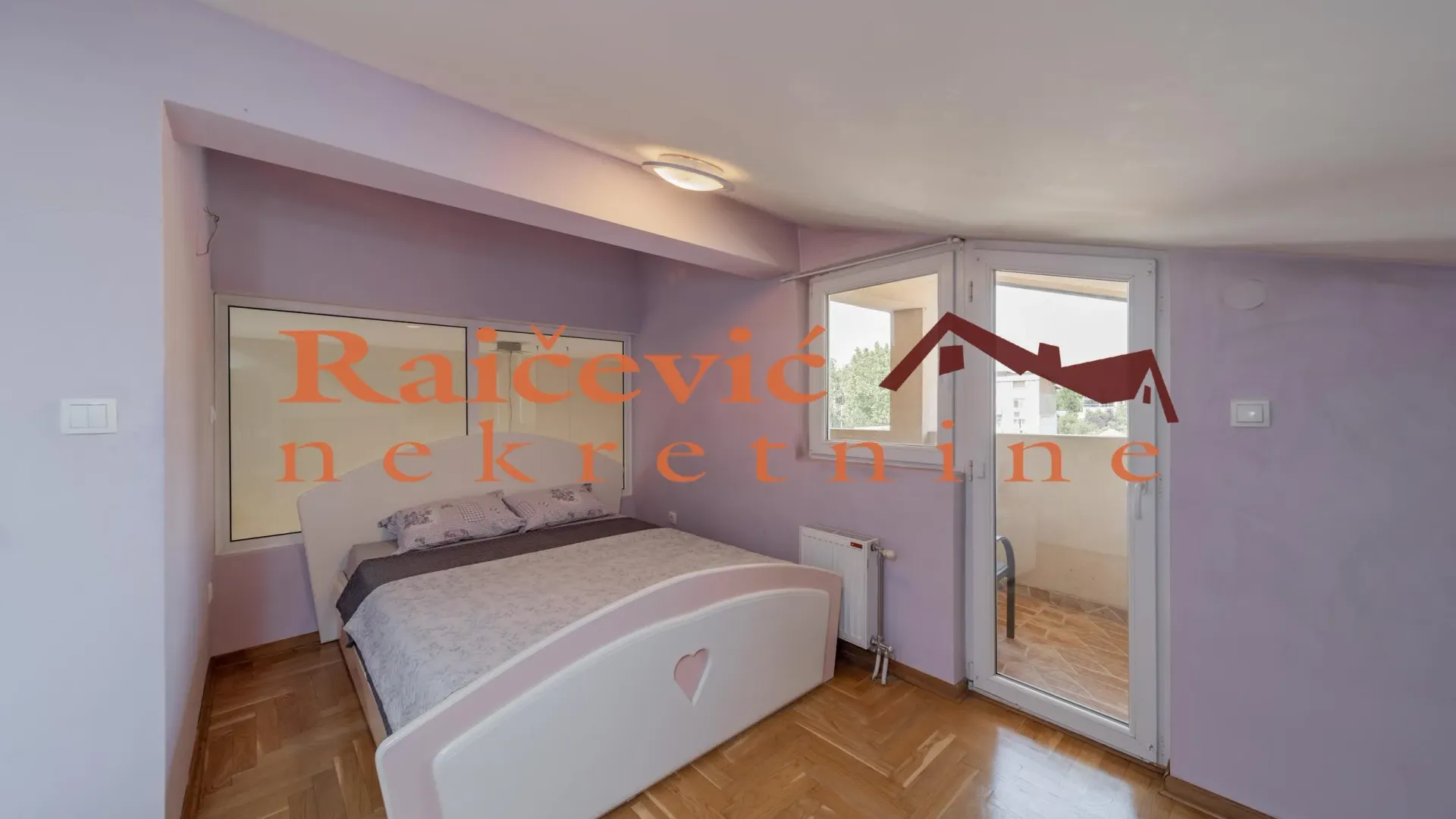 Prodaja, trosoban stan, 84m², Zemun Gornji Grad, Zemun Sve Podlokacije