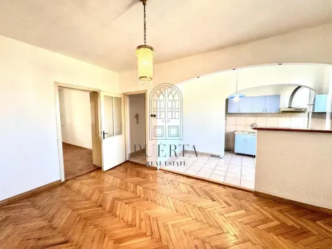 Prodaja, dvosoban stan, 90m², Centar, Podgorica - image 4