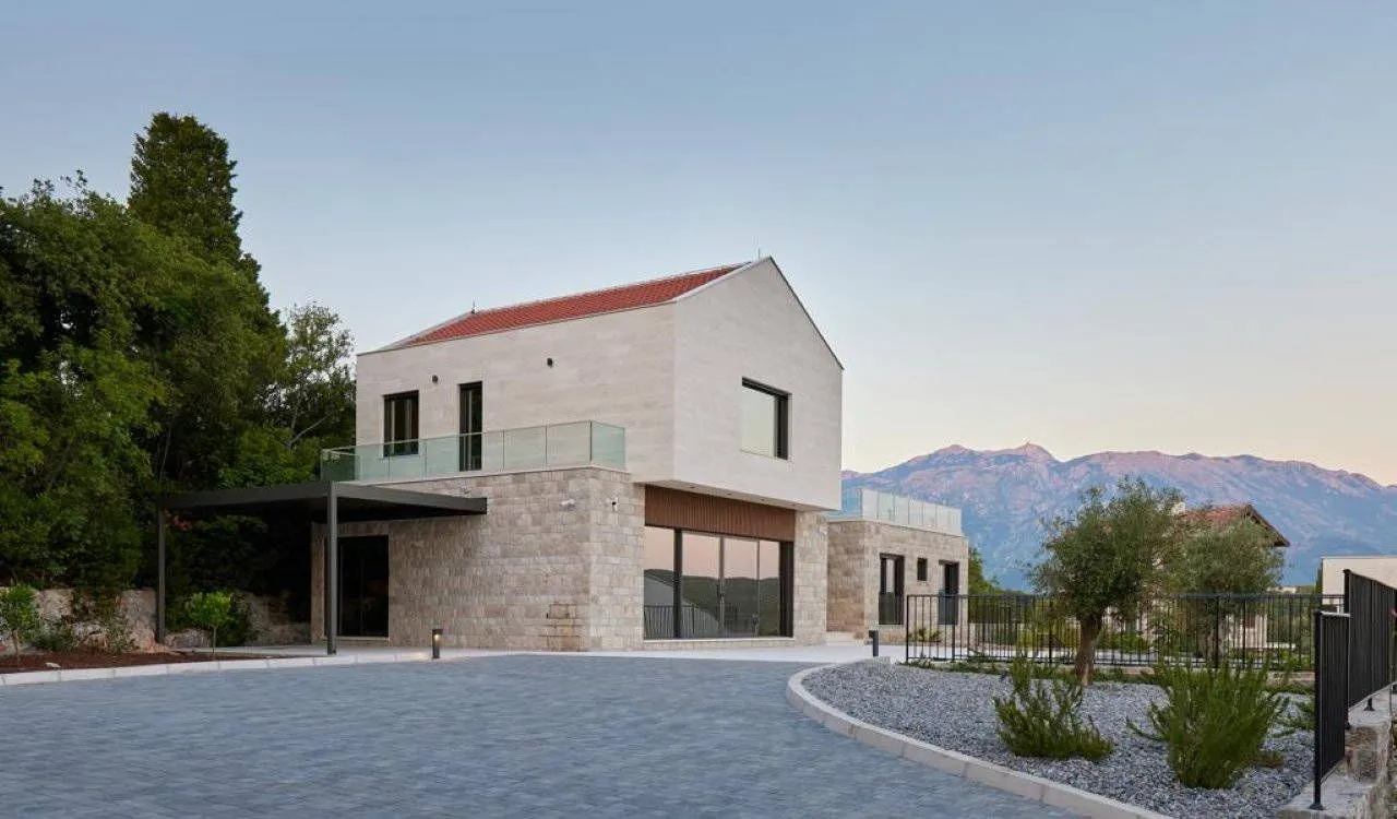 Sale, house, 432m², Tivat, Crna Gora
