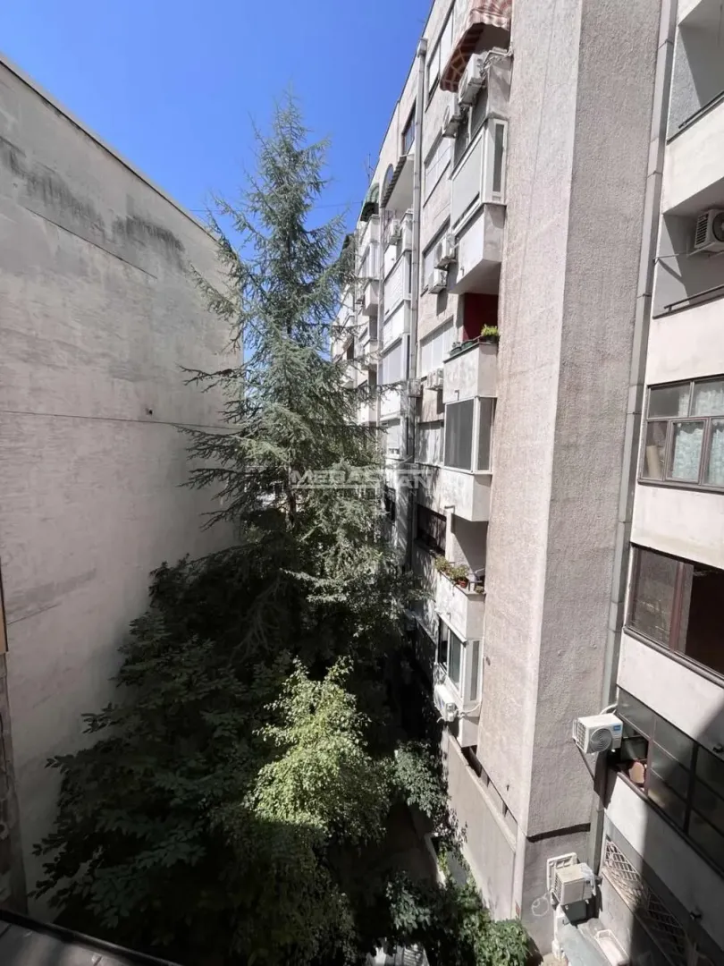 Prodaja, četvorosoban stan, 93m², Vračar Hram, Vračar Sve Podlokacije