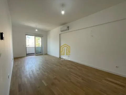 Sale, one bedroom apartment, 48m², Centar, Bar