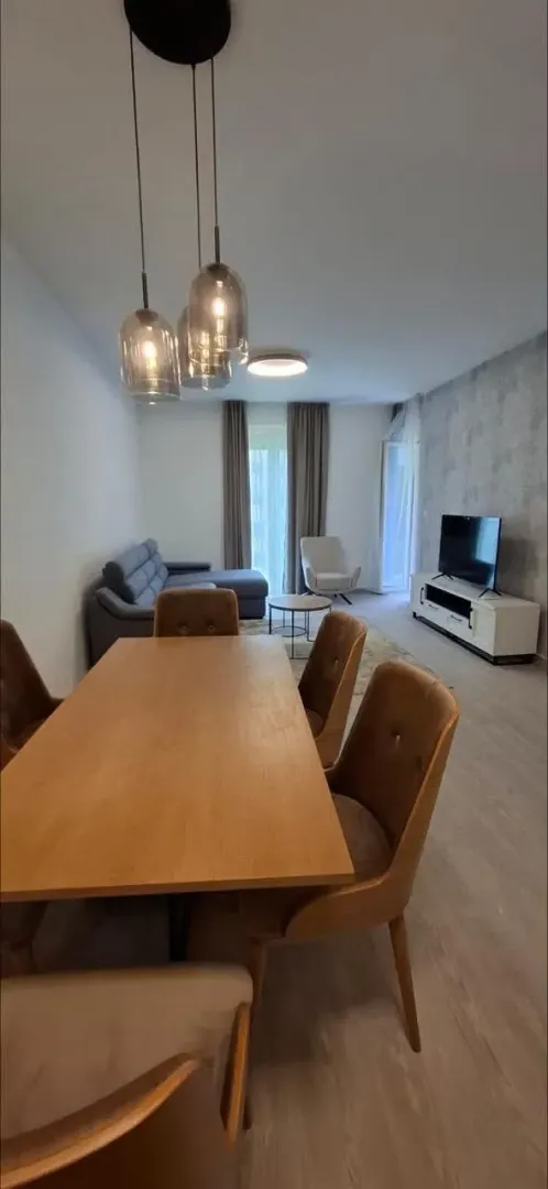 Rent, one bedroom apartment, 57m², Bečići, Budva
