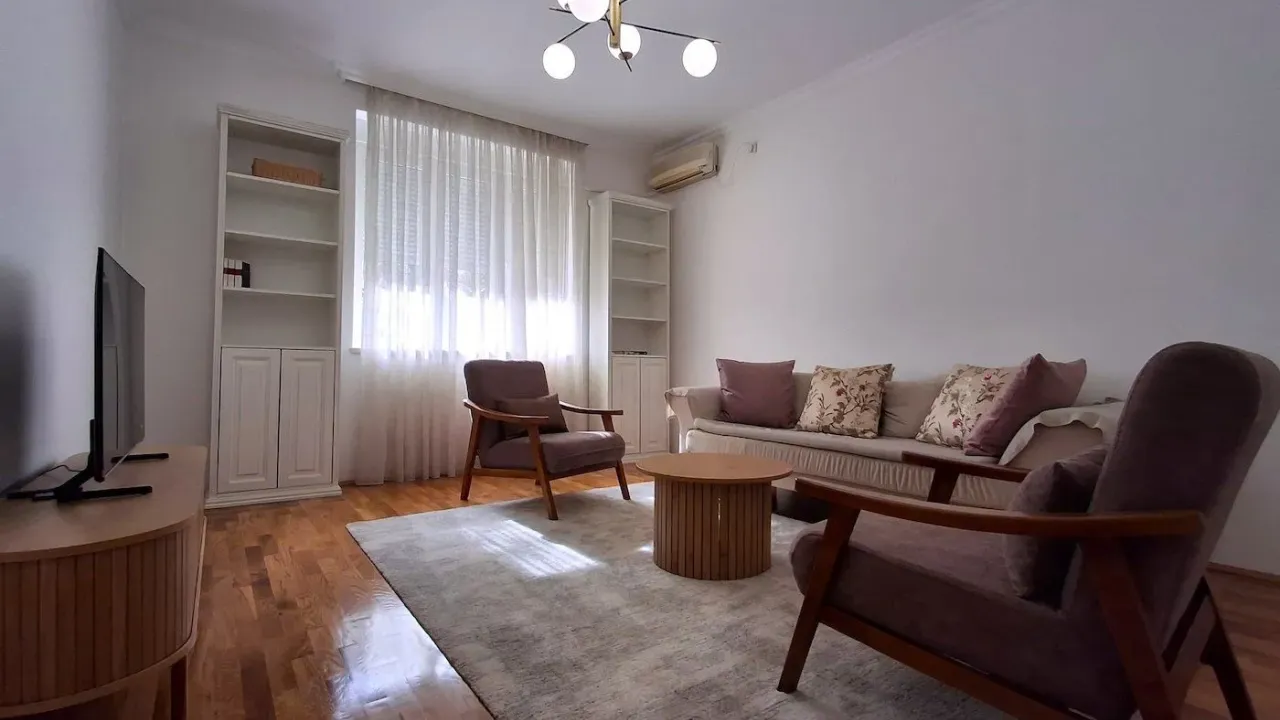 Izdavanje, stan, 66m², Centar, Podgorica