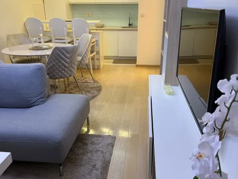 Rent, two bedroom apartment, 68m², City Kvart, Podgorica - image 15