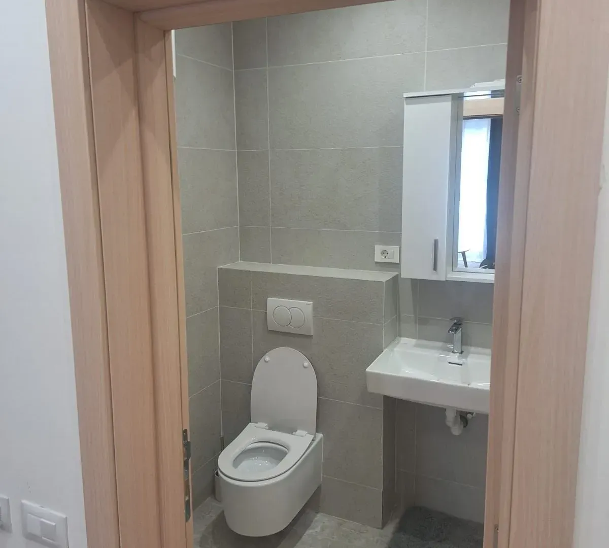 Prodaja, dvosoban stan, 70m², Mrčevac, Tivat