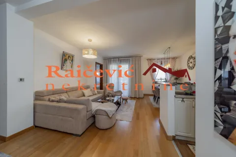 Prodaja, trosoban stan, 87m², Zvezdara Sve Podlokacije, Beograd - image 2