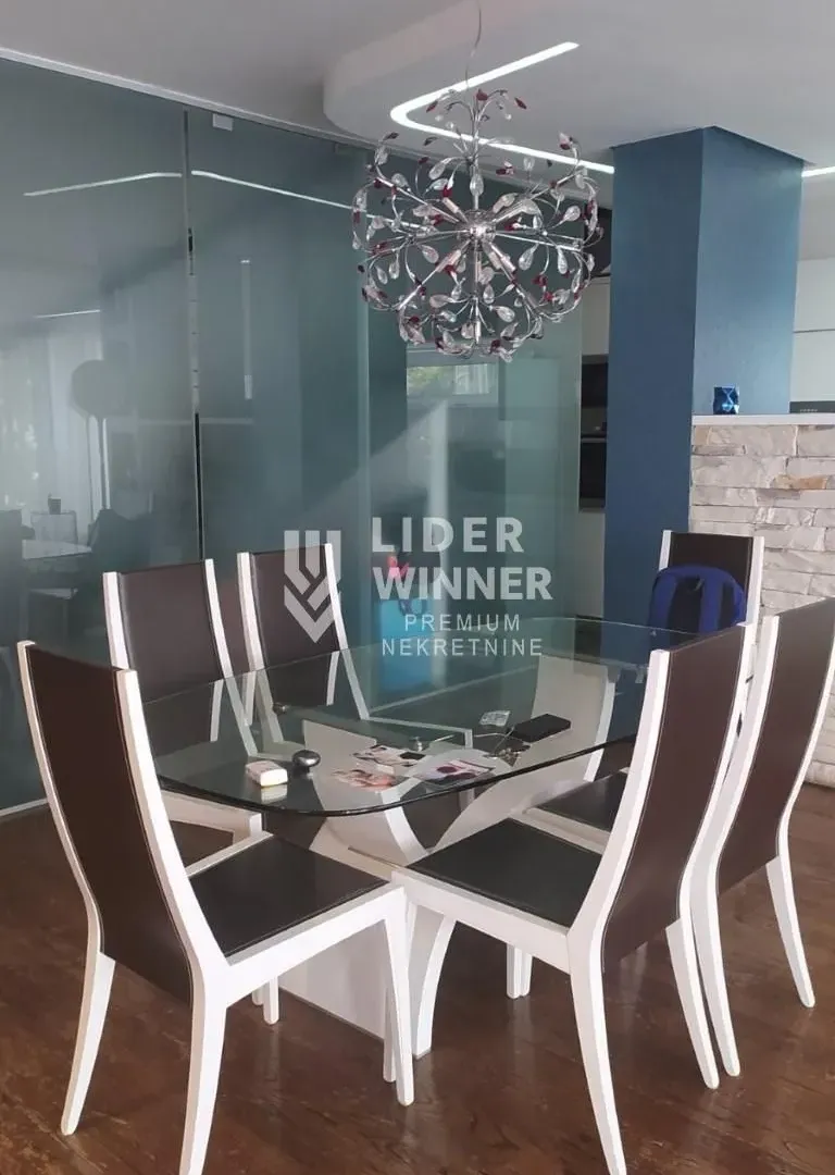 Prodaja, stan, 256m², Zvezdarska Šuma, Zvezdara Sve Podlokacije