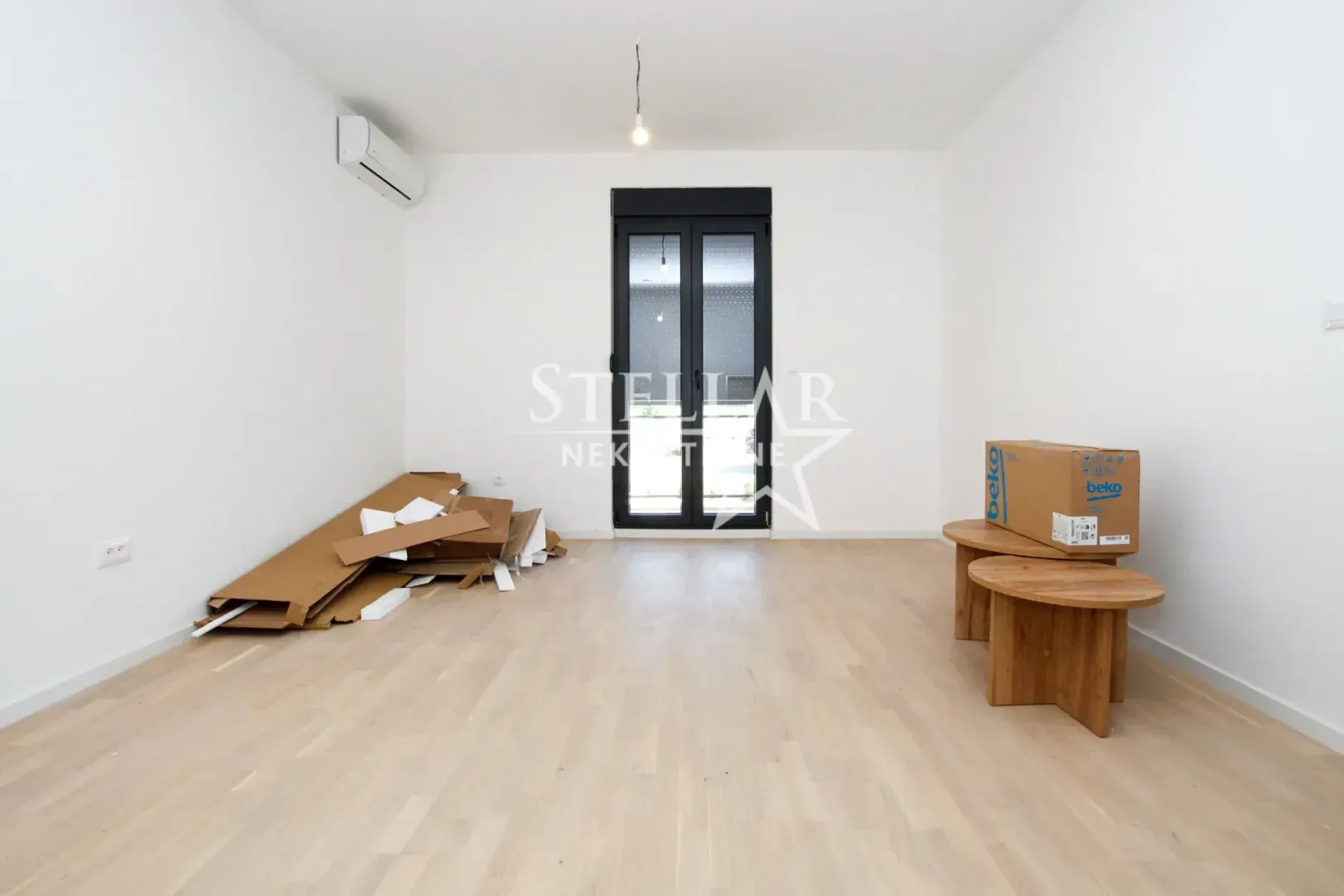 Rent, two bedroom apartment, 39m², Tološi, Podgorica