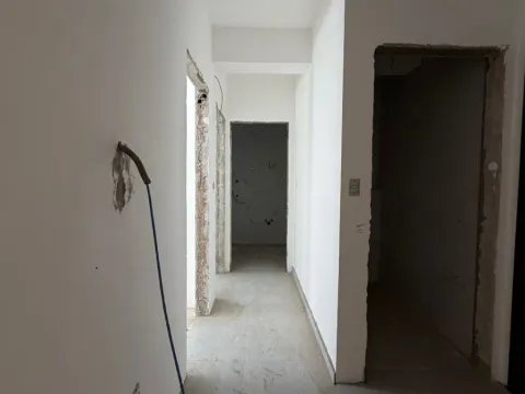 Sale, apartment, 67m², Stari Aerodrom, Podgorica - image 4