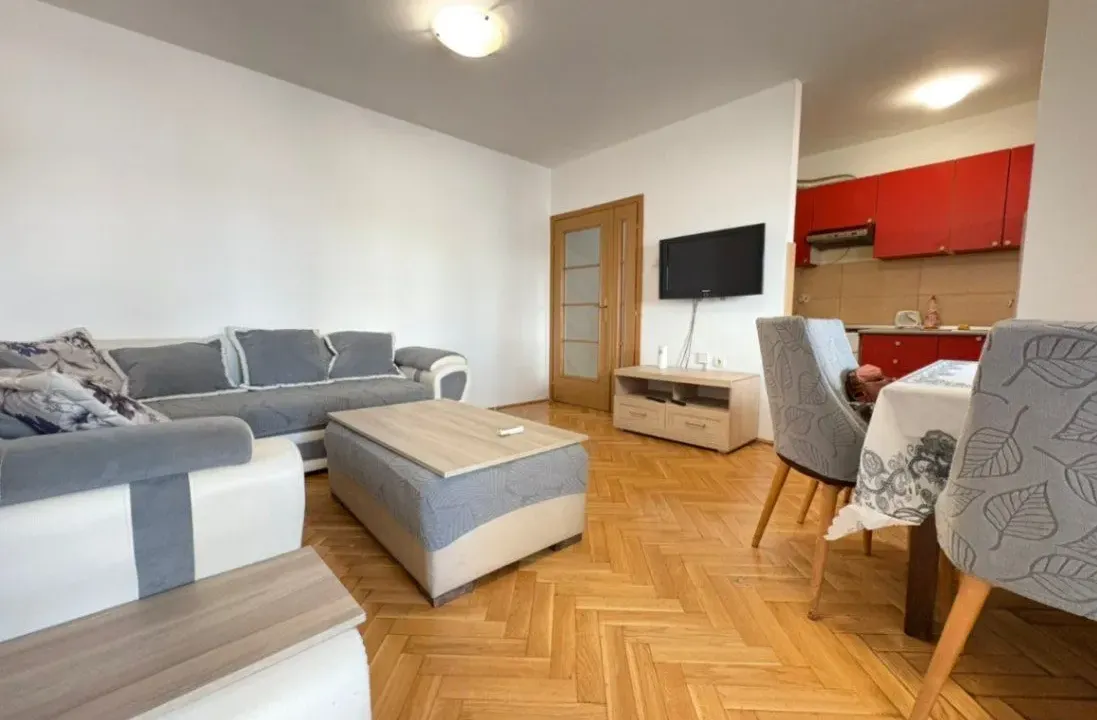 Rent, two bedroom apartment, 70m², Blok 9, Podgorica