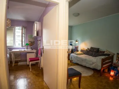 Sale, three bedroom apartment, 75m², Novi Beograd Blok 71, Novi Beograd Sve Podlokacije