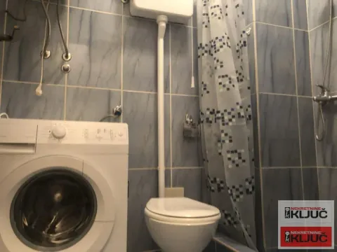 Izdavanje, garsonjera, 28m², Socijalno, Novi Sad Sve Podlokacije - image 10