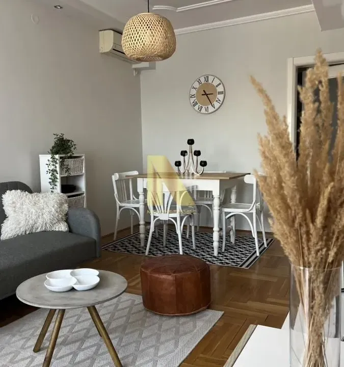 Rent, two bedroom apartment, 58m², Bulevar Oslobodjenja, Novi Sad Sve Podlokacije