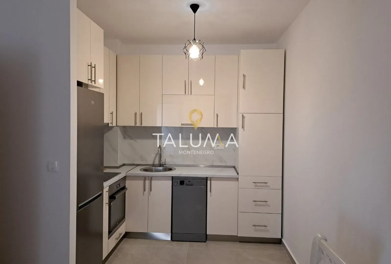 Rent, one bedroom apartment, 48m², City Kvart, Podgorica