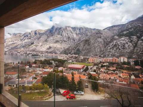 Sale, apartment, 33m², Kotor, Crna Gora - image 8