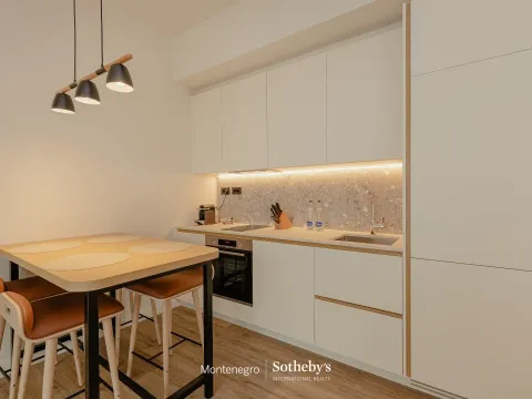 Prodaja, garsonjera, 56m², Porto Montenegro, Tivat - image 7