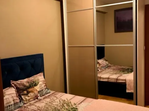 Izdavanje, dvosoban stan, 65m², Budva, Crna Gora - image 9