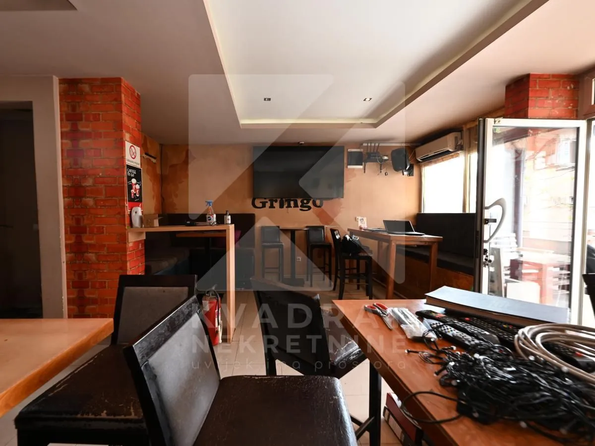 Izdavanje, poslovni prostor, 35m², Pobrežje, Podgorica