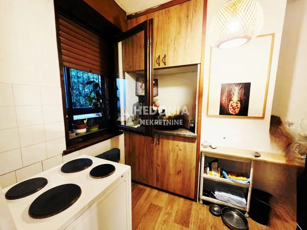 Prodaja, jednosoban stan, 50m², Novi Beograd Blok 72, Novi Beograd Sve Podlokacije