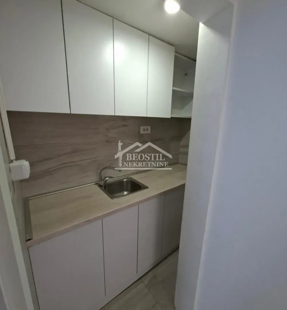 Rent, office space, 85m², Stari Grad, Beograd