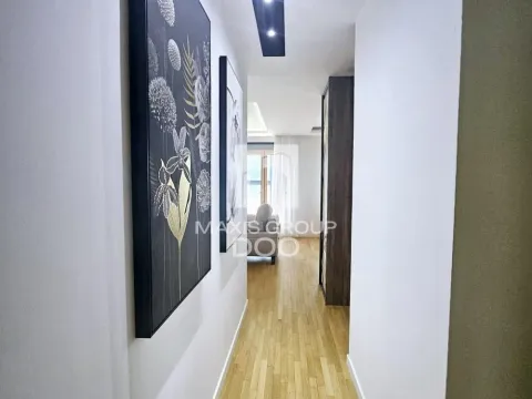 Izdavanje, trosoban stan, 109m², Zemun Sve Podlokacije, Beograd - image 18