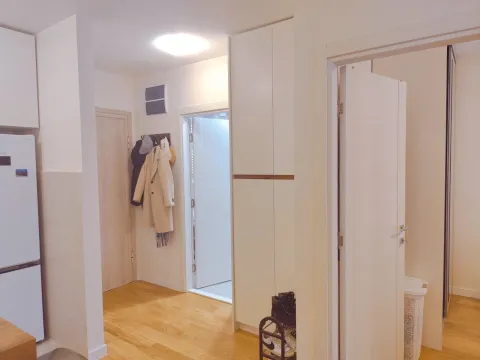 Rent, one bedroom apartment, 40m², Central Point, Podgorica - image 7