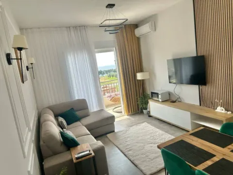 Prodaja, jednosoban stan, 46m², Ilino, Bar