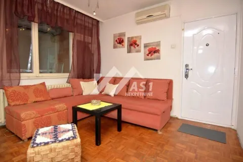 Izdavanje, dvosoban stan, 65m², Sajam, Novi Sad Sve Podlokacije - image 2