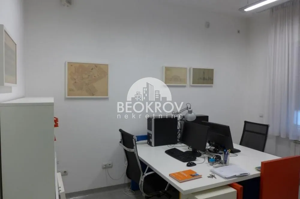 Rent, office space, 60m², Kalenić Pijaca, Vračar Sve Podlokacije
