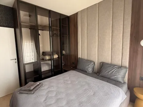 Rent, two bedroom apartment, 86m², Budva, Crna Gora - image 16