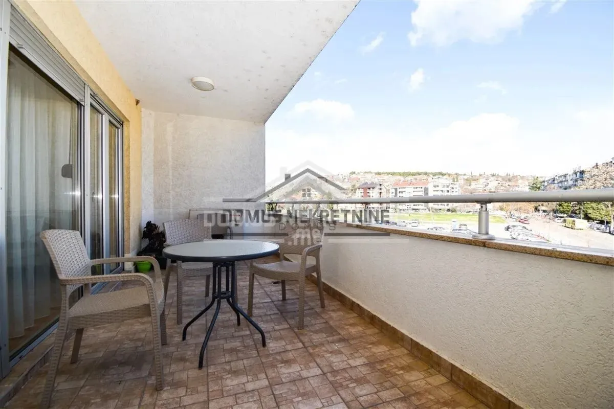 Rent, three bedroom apartment, 150m², Preko Morače, Podgorica