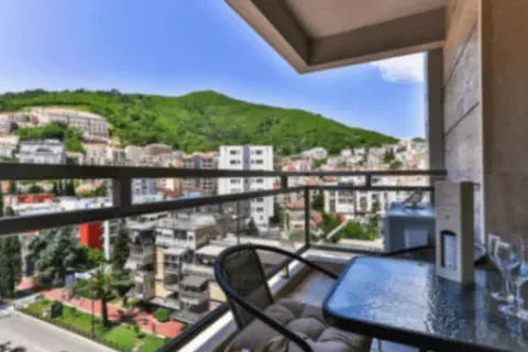 Izdavanje, dvosoban stan, 74m², Centar, Budva - image 13
