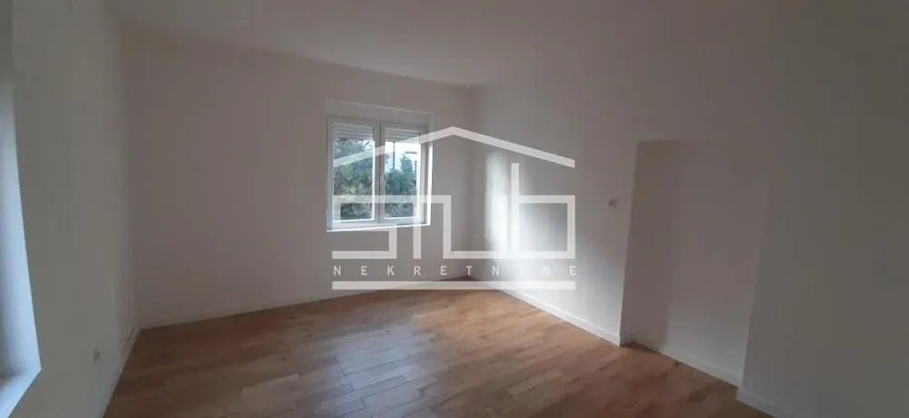 Prodaja, dvosoban stan, 54m², Crveni Krst, Beograd