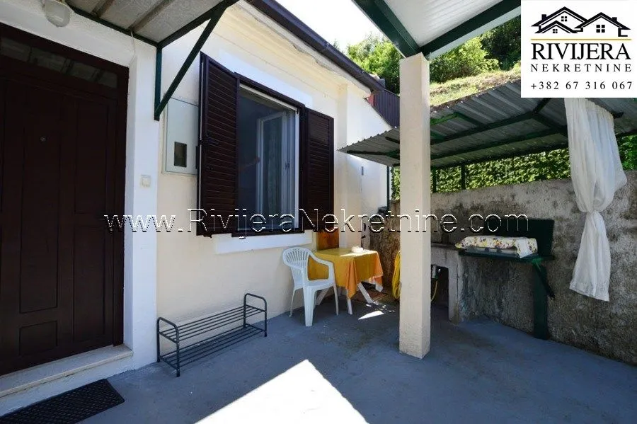 Prodaja, dvosoban stan, 53m², Zelenika, Herceg Novi